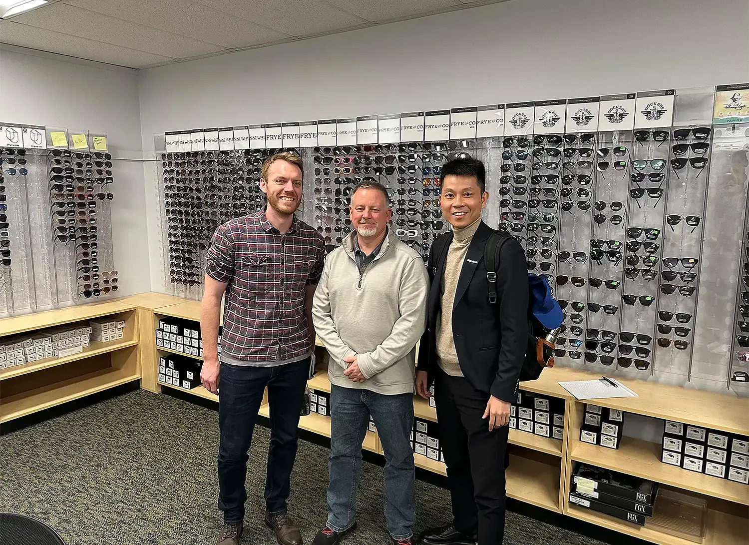 ECLEAR Explores Non-Prescription Lens Opportunities with FGX International